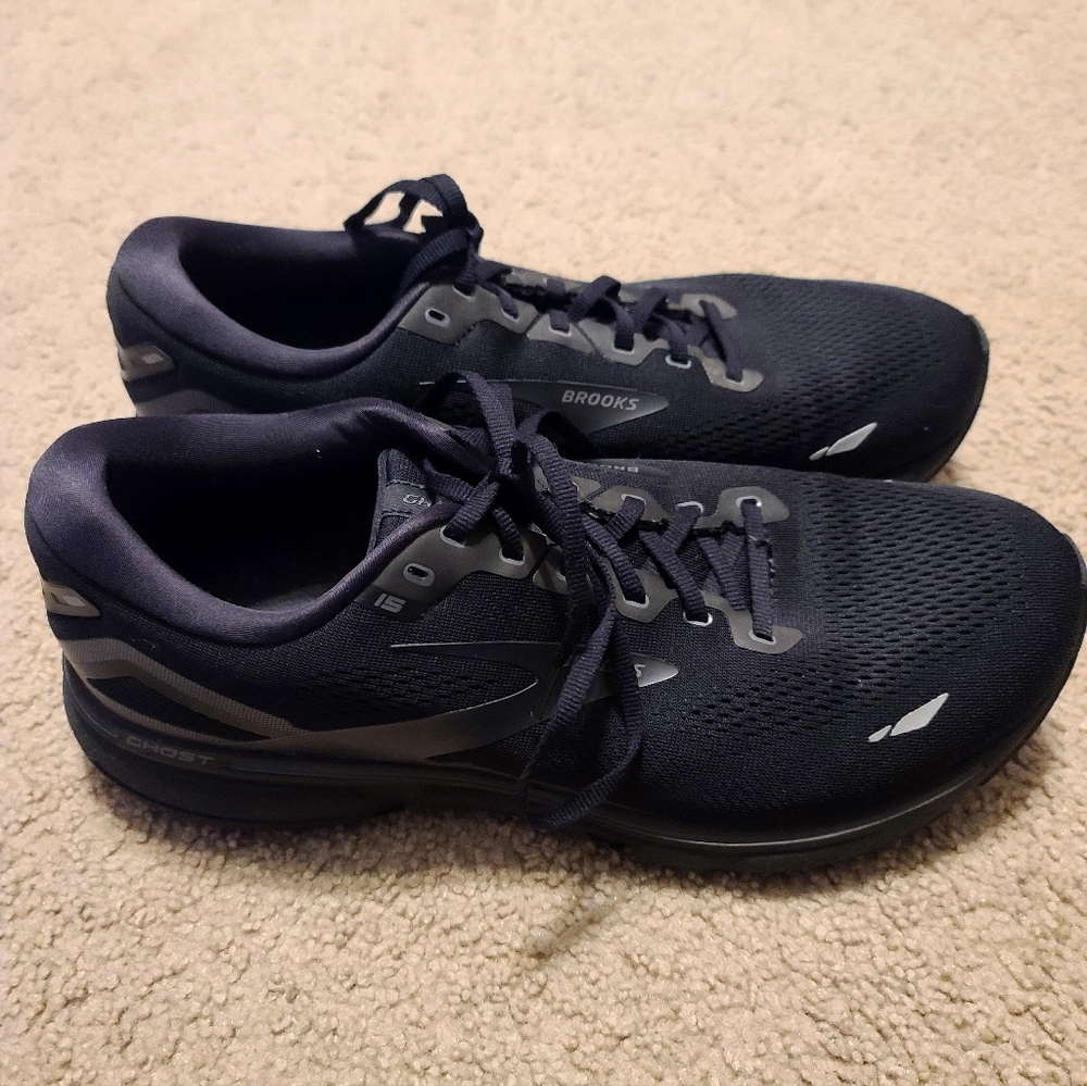 Men's 14 Extra Wide, All Black Brooks Ghost 15 Athletic Shoes